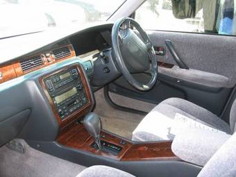 1999 Crown
