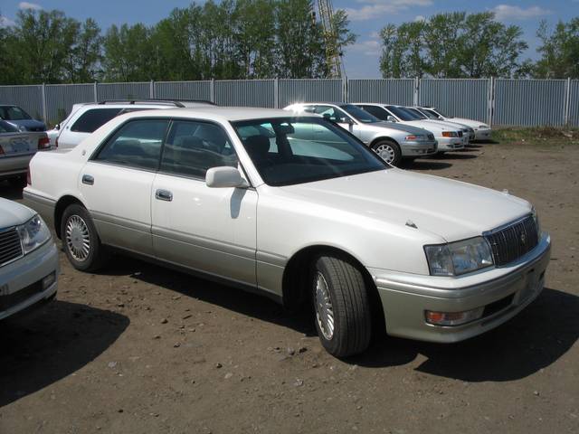 1999 Toyota Crown