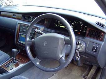 1999 Toyota Crown