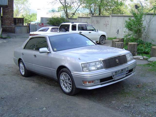 1999 Toyota Crown