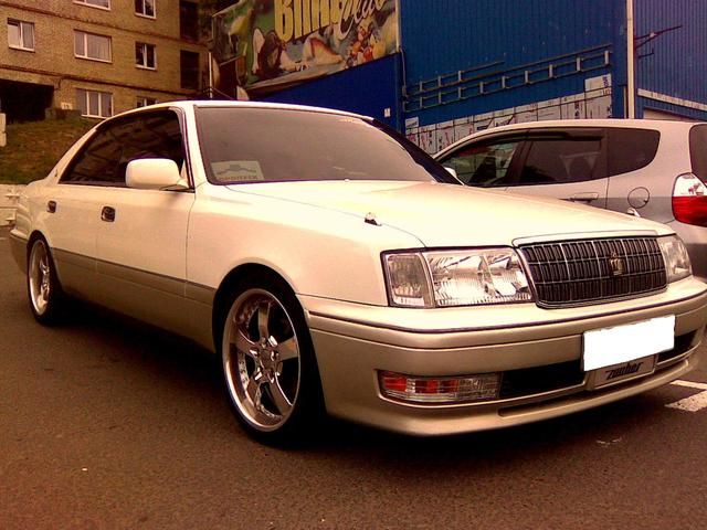 1999 Toyota Crown