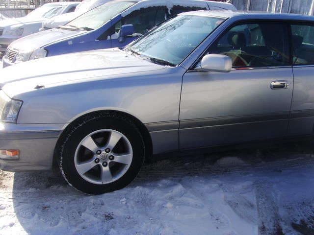 1999 Toyota Crown