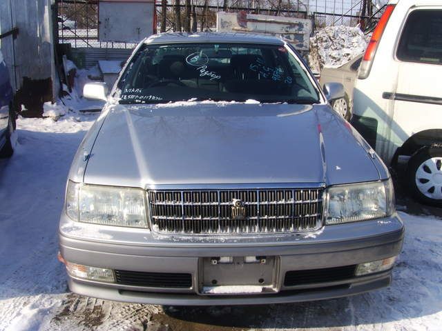 1999 Toyota Crown