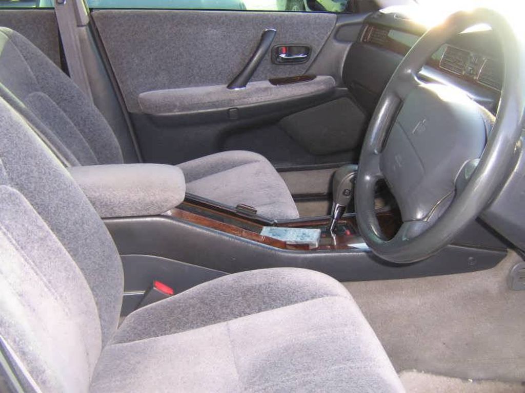 1999 Toyota Crown