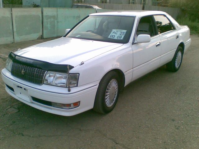 1999 Toyota Crown