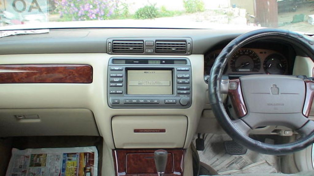 1999 Toyota Crown