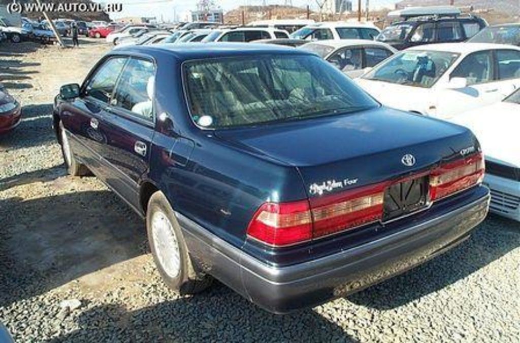 1999 Toyota Crown