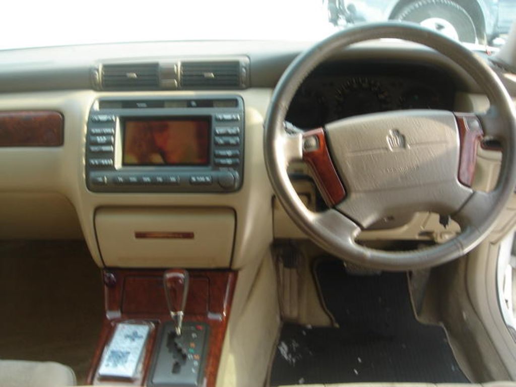 1999 Toyota Crown
