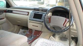 1999 Crown