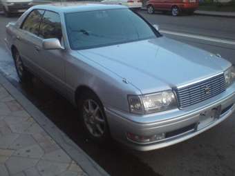 1999 Toyota Crown