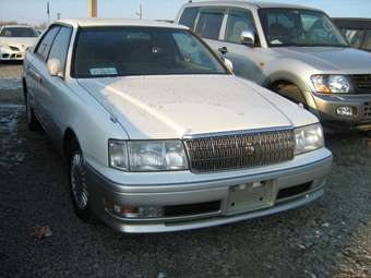 1999 Toyota Crown