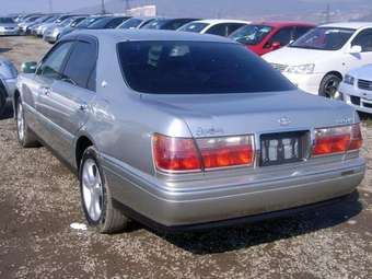 1999 Crown