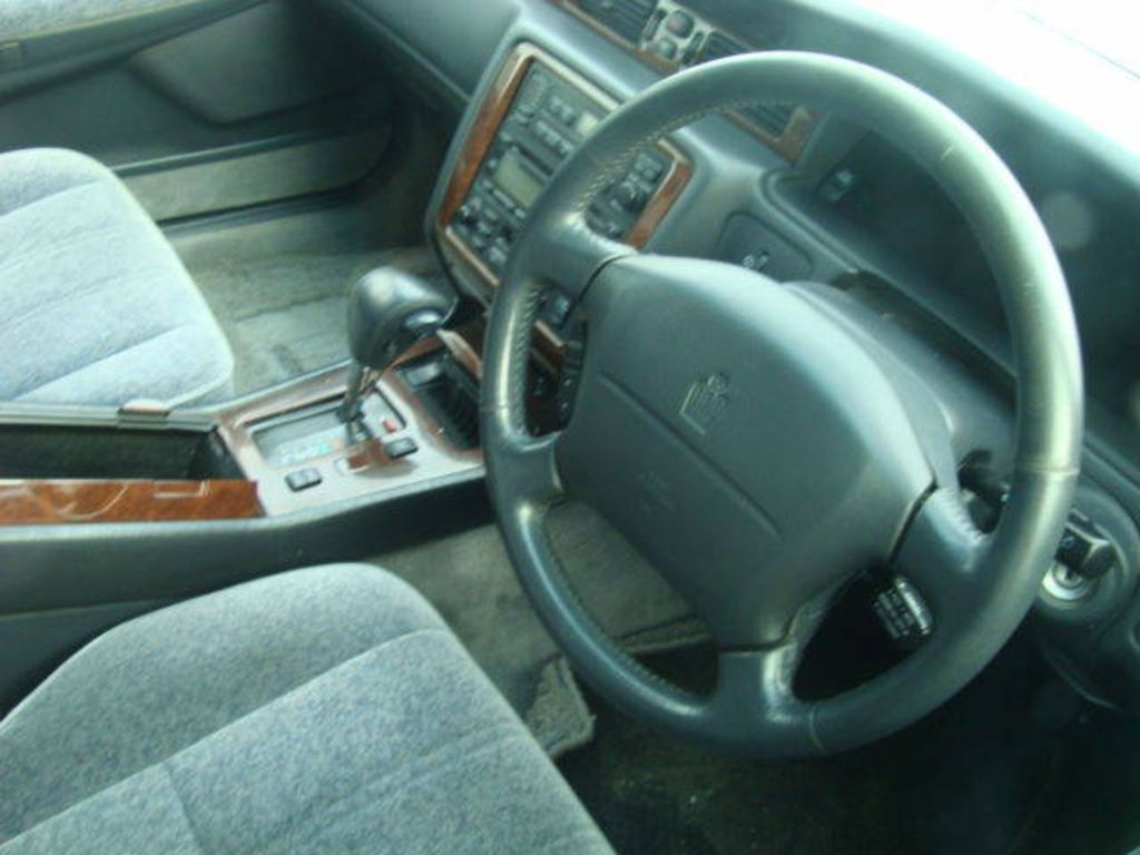 1999 Toyota Crown