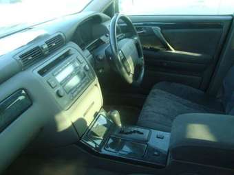 1999 Crown