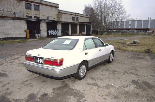 1999 Toyota Crown