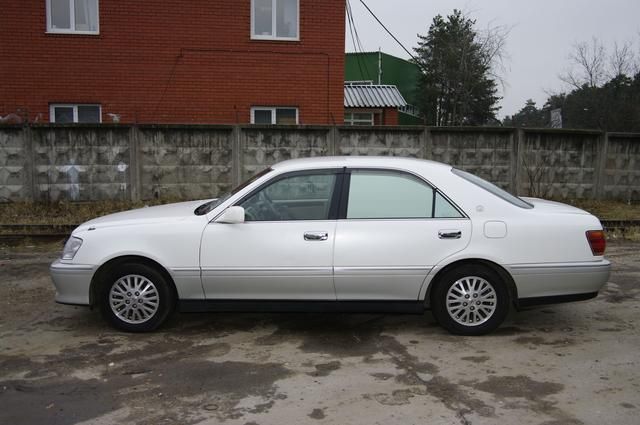 1999 Toyota Crown