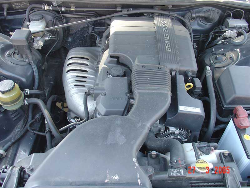 1999 Toyota Crown Images