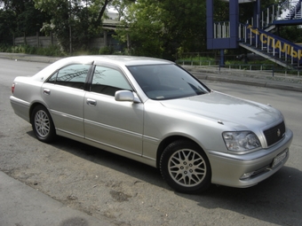 2000 Toyota Crown