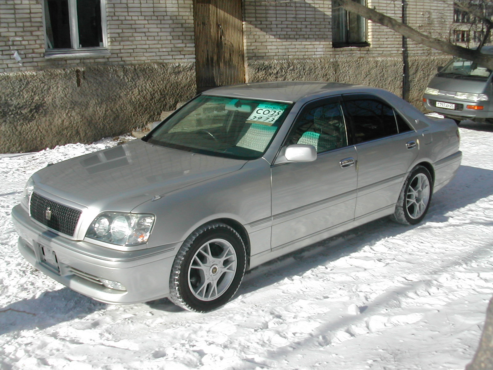 2000 Toyota Crown