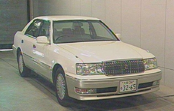 2000 Toyota Crown