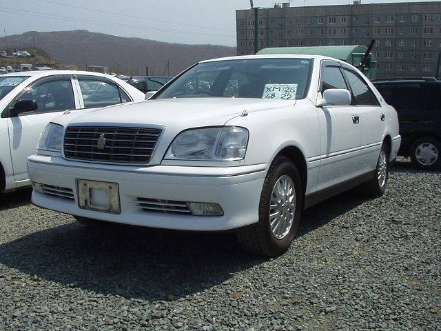 2000 Toyota Crown