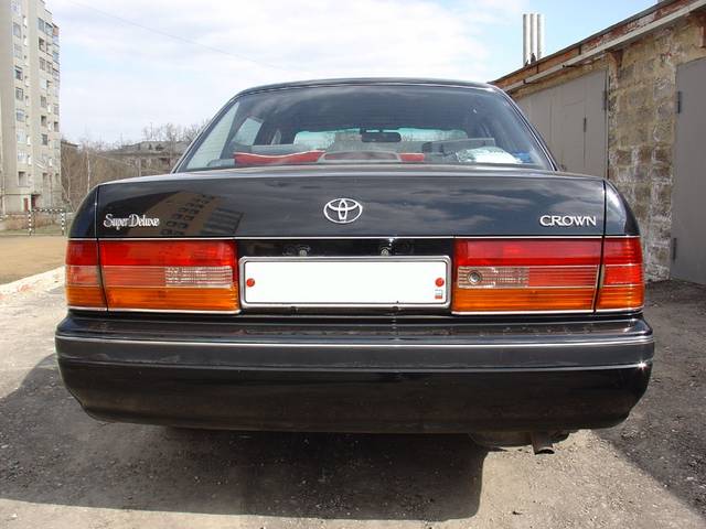 2000 Toyota Crown