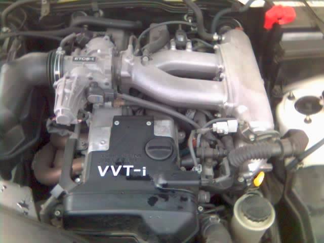 2000 Toyota Crown