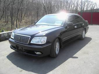 2000 Toyota Crown