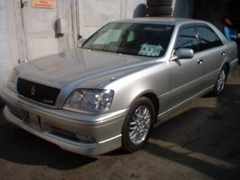 2000 Toyota Crown