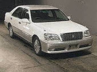 2000 Toyota Crown