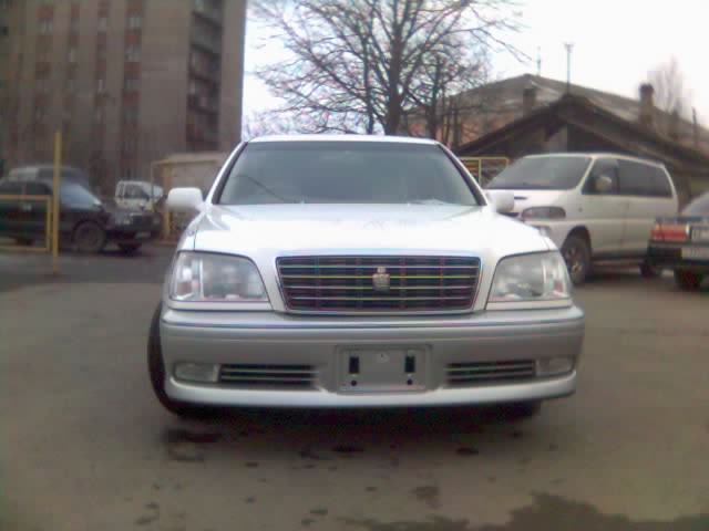 2000 Toyota Crown