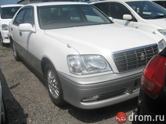 2000 Toyota Crown