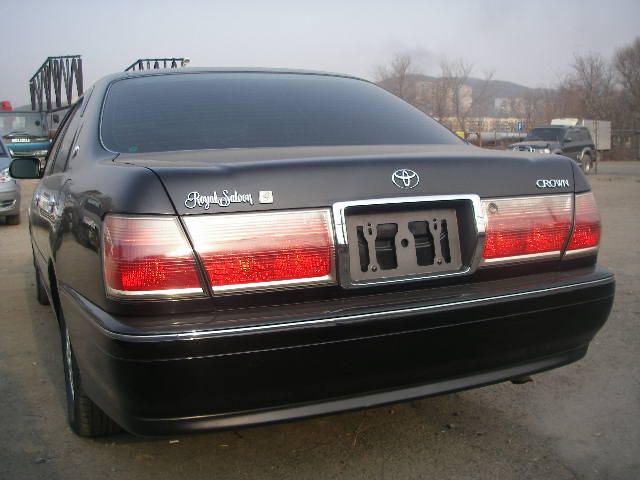 2000 Toyota Crown