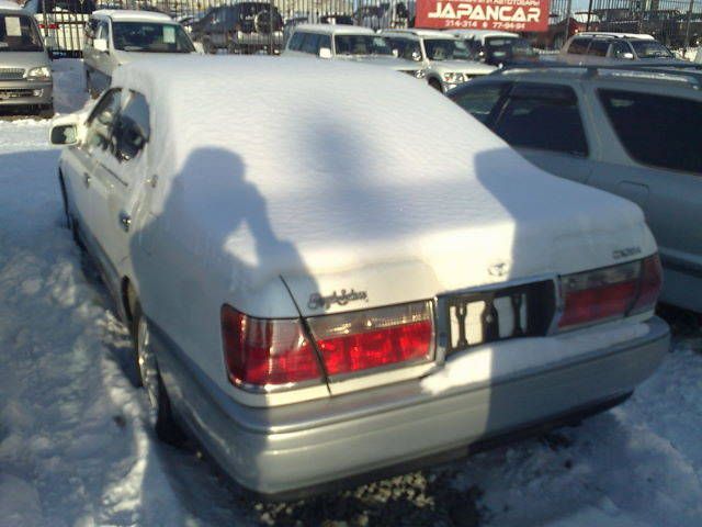 2000 Toyota Crown