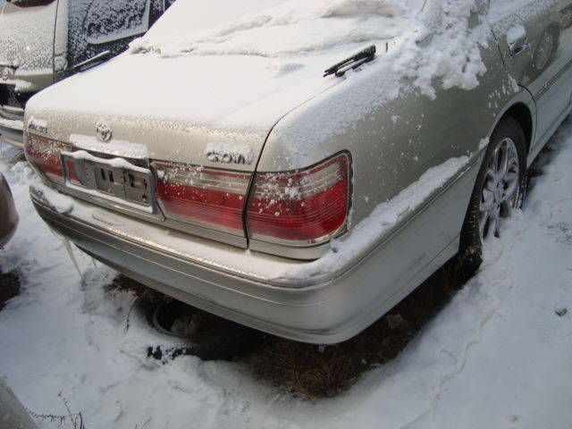 2000 Toyota Crown
