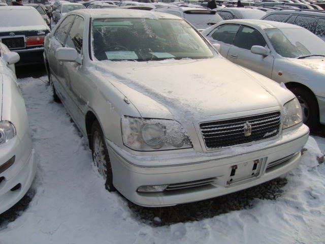 2000 Toyota Crown