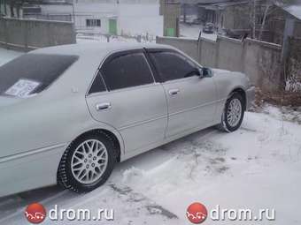 2000 Crown