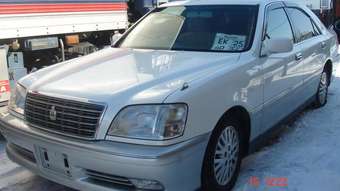 2000 Toyota Crown