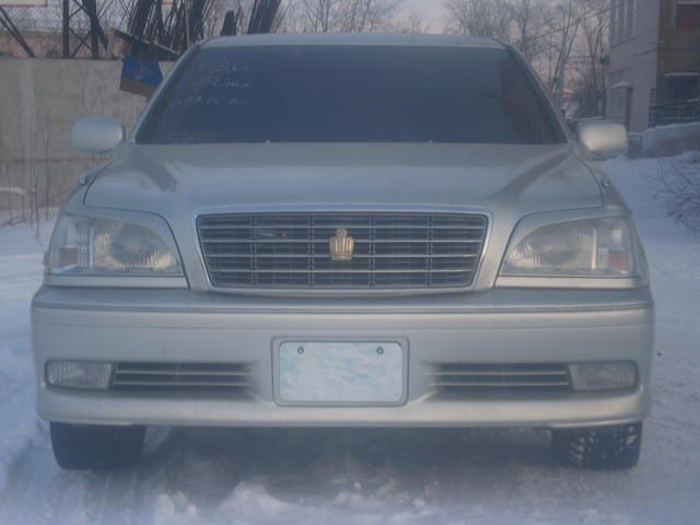 2000 Toyota Crown