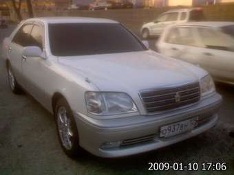 2000 Toyota Crown