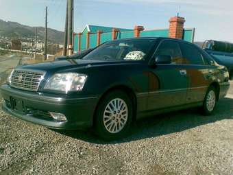 2000 Toyota Crown