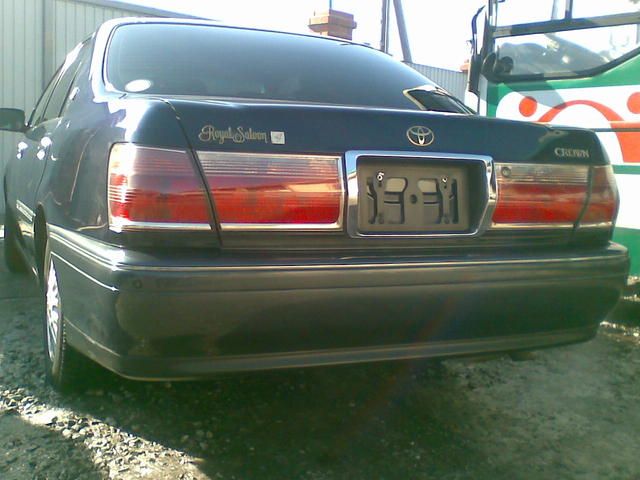 2000 Toyota Crown