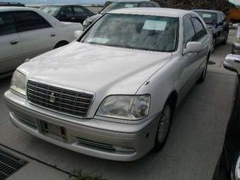 2000 Toyota Crown