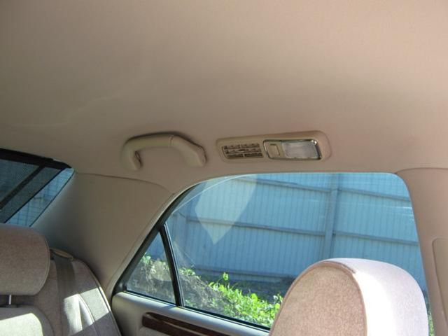 2000 Toyota Crown
