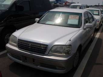 2000 Toyota Crown