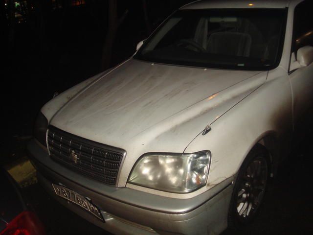 2000 Toyota Crown