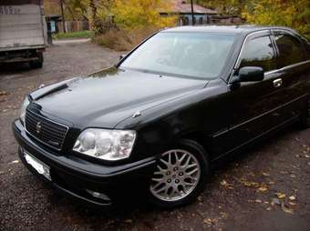 2000 Toyota Crown