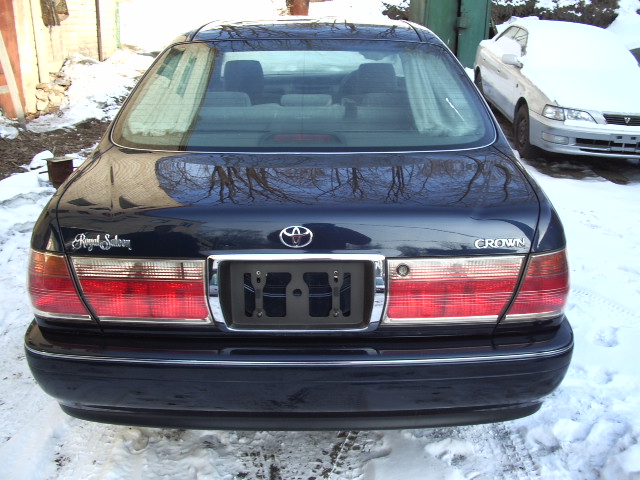 2000 Toyota Crown Pictures