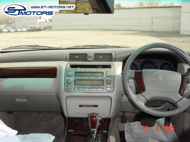 2000 Toyota Crown Wallpapers