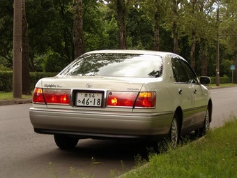 2001 Toyota Crown